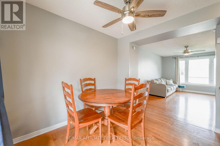 28581367/243-monterey-drive/leslie-park/ottawa/ontario/K2H7B1_7