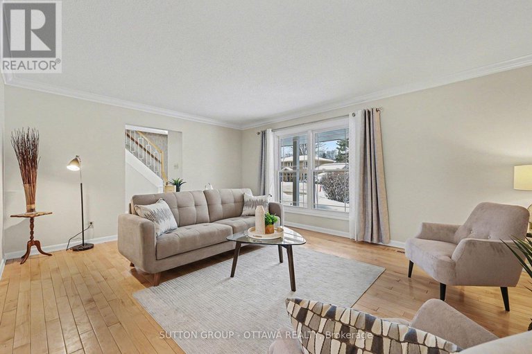 29227588/265-mcclellan-road/arlington-woods/ottawa/ontario/K2H8N7_11