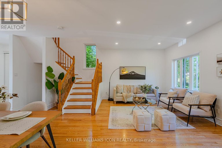 28382446/1309-meadowlands-drive-e/city-viewskylinefisher-heightsparkwood-hills/ottawa/ontario/K2E7B3_14