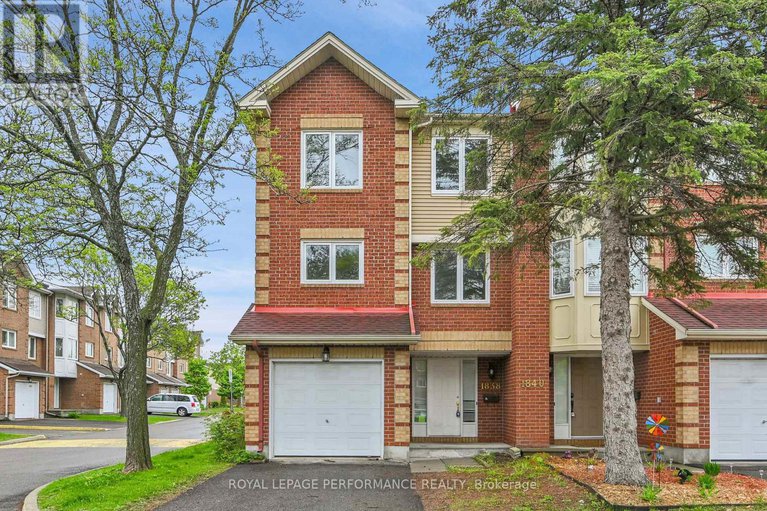 17 - 1838 Summerfields Crescent