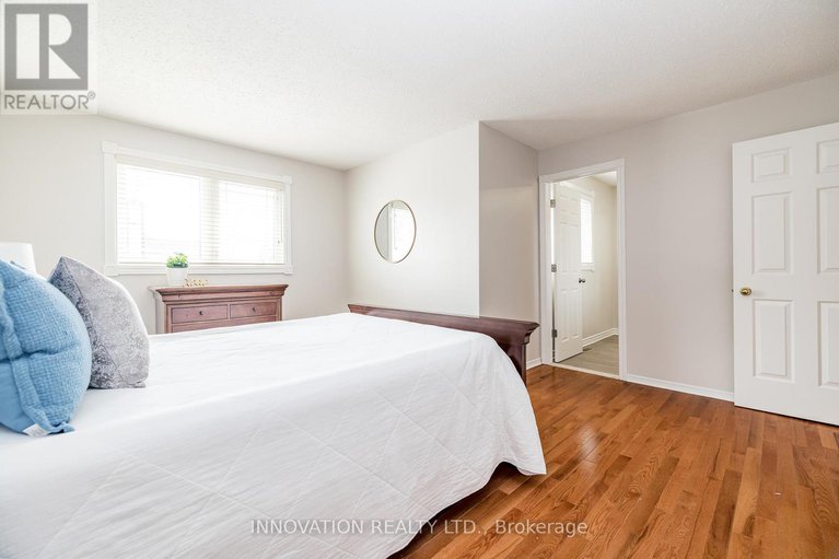 28489551/2751-massicotte-lane/emerald-woodssawmill-creek/ottawa/ontario/K1T3G9_18