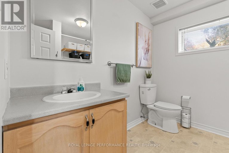 29018584/699-payer-street/town-of-rockland/clarence-rockland/ontario/K4K1N3_33