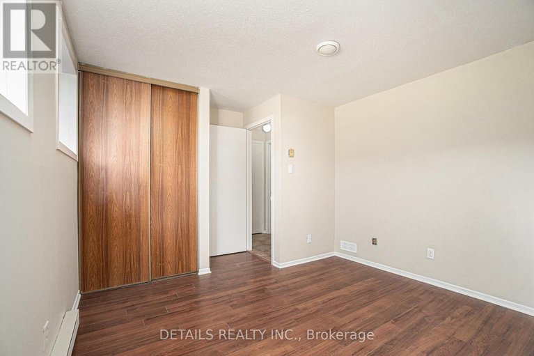 28238202/5d-forester-crescent/westcliffe-estates/ottawa/ontario/K2H8Y1_25