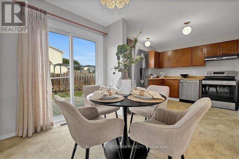 29123796/1540-bourcier-drive/bilberry-creekqueenswood-heights/ottawa/ontario/K1E3J2_23