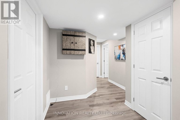 28614643/239-balikun-heights/emerald-meadowstrailwest/ottawa/ontario/K2V0A4_31