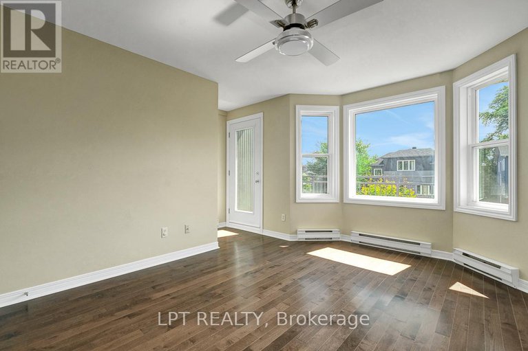 28822093/13-1121-bavlie-avenue/billings-bridge/ottawa/ontario/K1H8P3_27