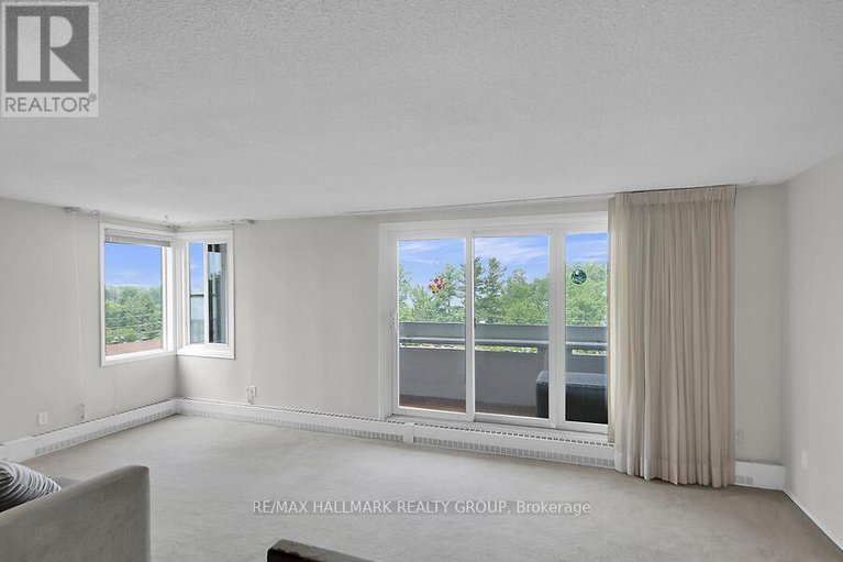 28608351/410-1081-ambleside-drive/woodroffe/ottawa/ontario/K2B8C8_12