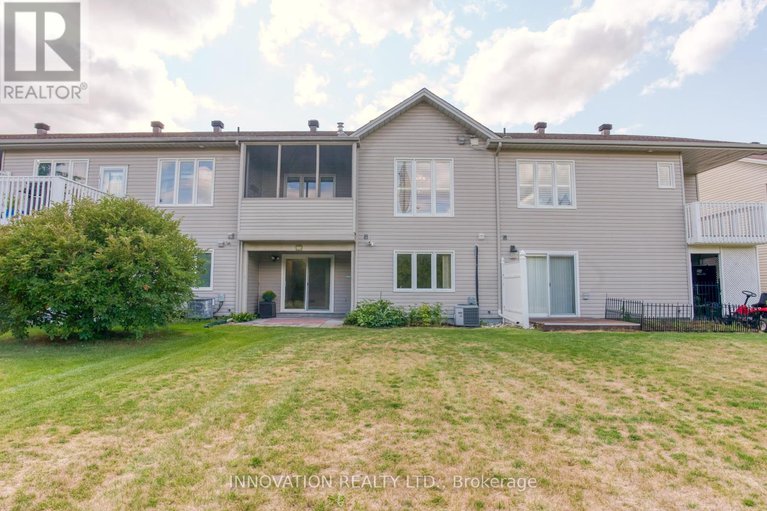 28846477/13-eileen-crescent/stittsville-central/ottawa/ontario/K2S1M3_44