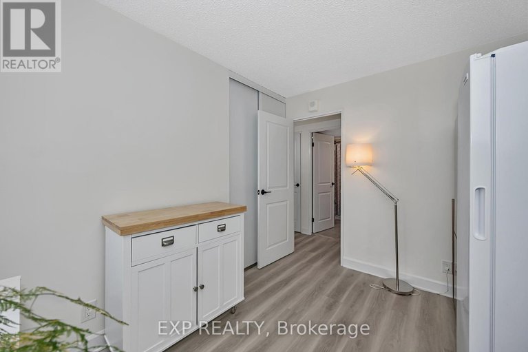 29119254/303-2625-regina-street/britannia/ottawa/ontario/K2B5W8_24