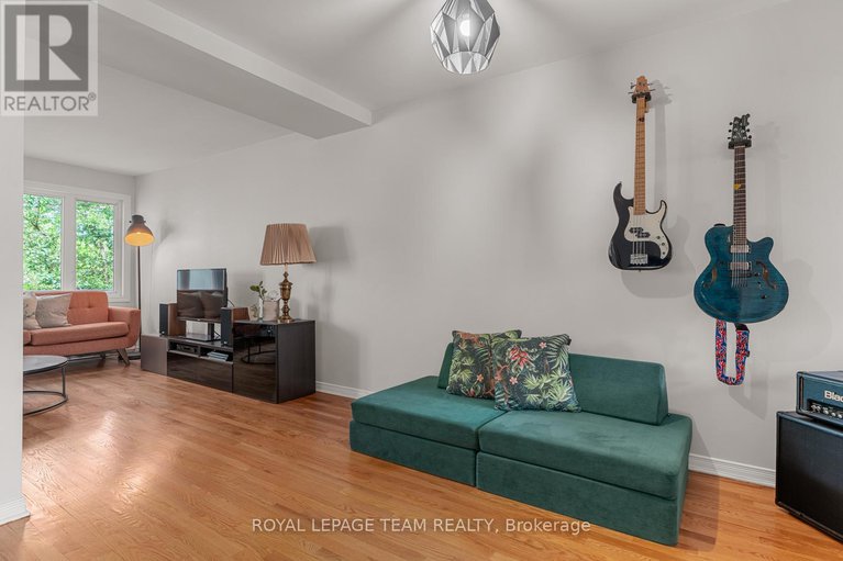 28871600/26-20-charlevoix-street/vanier/ottawa/ontario/K1L8K5_16
