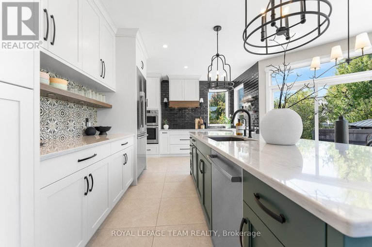 28862947/500-teskiwa-crescent/morgans-grantsouth-march/ottawa/ontario/K2W1H7_17