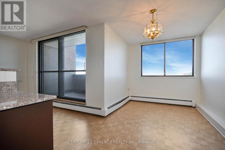 29138209/631-515-st-laurent-boulevard/viscount-alexander-park/ottawa/ontario/K1K3X5_8