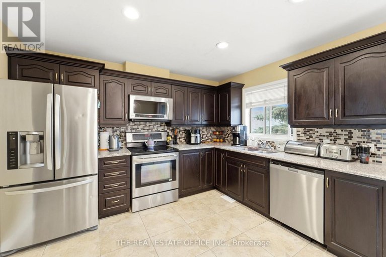 29676619/106-corsica-private/riverview-park/ottawa/ontario/K1G5Y1_10