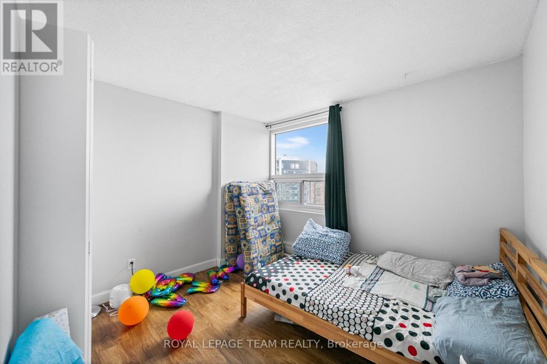 28345708/2505-1380-prince-of-wales-drive/carleton-square/ottawa/ontario/K2C3N5_6