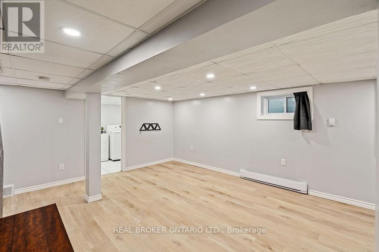 28987667/23-lakeview-terrace/dows-lake/ottawa/ontario/K1S3H3_32
