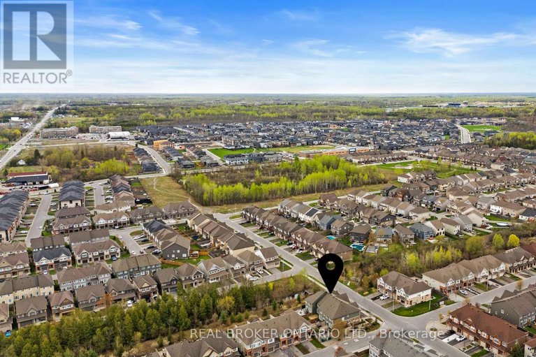 28421576/792-cedar-creek-drive/blossom-parkkemp-parkfindlay-creek/ottawa/ontario/K1T0M6_46