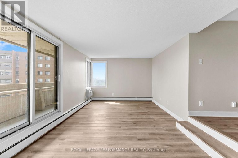 28607992/1003-1171-ambleside-drive/woodroffe/ottawa/ontario/K2B8E1_9