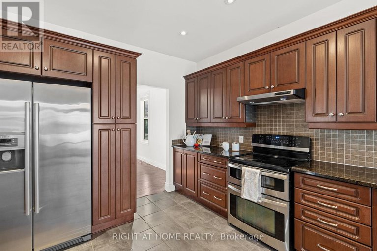 28489477/600-anjana-circle/cedargrovefraserdale/ottawa/ontario/K2J0E1_14