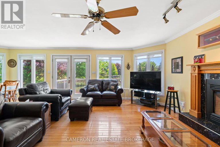 28386270/18614-county-2-road/south-glengarry-charlottenburgh-twp/south-glengarry/ontario/K6H5R5_7
