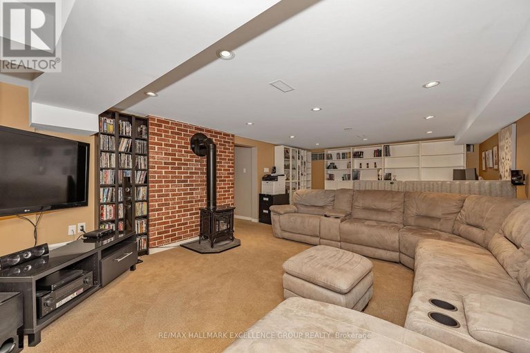 29559771/2691-colman-street/riverside-park/ottawa/ontario/K1V8J7_33