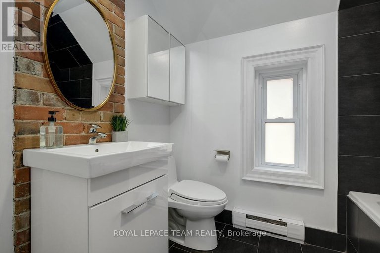28788981/8-pretoria-avenue/glebe/ottawa/ontario/K1S1W7_30