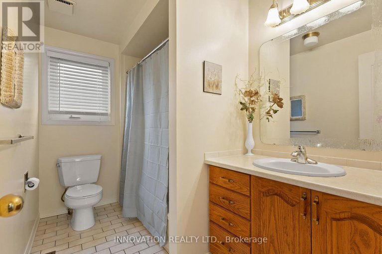 28752698/32-framingham-crescent/cedargrovefraserdale/ottawa/ontario/K2J3J8_21