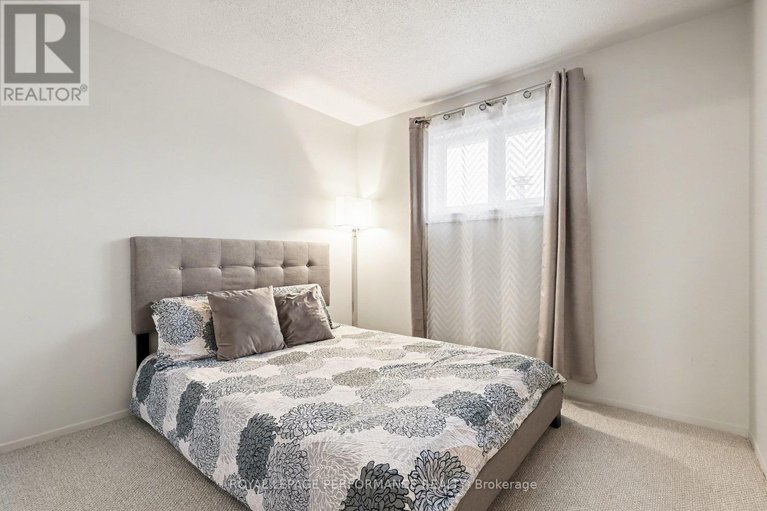 29620280/6417-st-louis-drive/hiawatha-parkconvent-glen/ottawa/ontario/K1C2X9_25