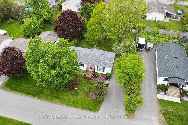 28708090/307-dodson-street/kemptville/north-grenville/ontario/K0G1J0_35