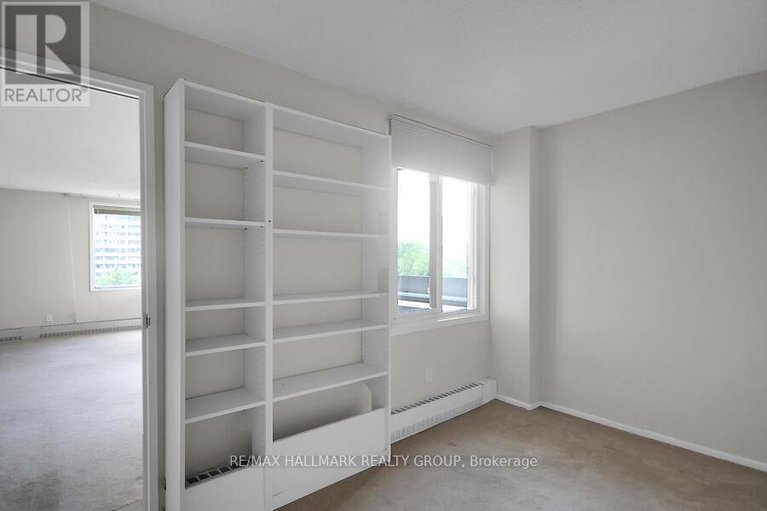 28608351/410-1081-ambleside-drive/woodroffe/ottawa/ontario/K2B8C8_31