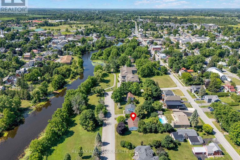 28630499/209-curry-street/kemptville/north-grenville/ontario/K0G1J0_8