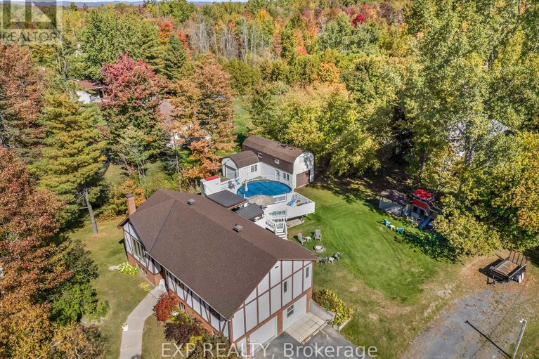 29094495/1887-canaan-road/clarencerockland-twp/clarence-rockland/ontario/K4K1K9_35