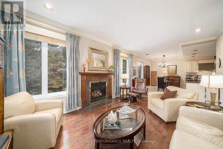 28759789/21-berry-glen-street/strandherd/ottawa/ontario/K2G7A5_8