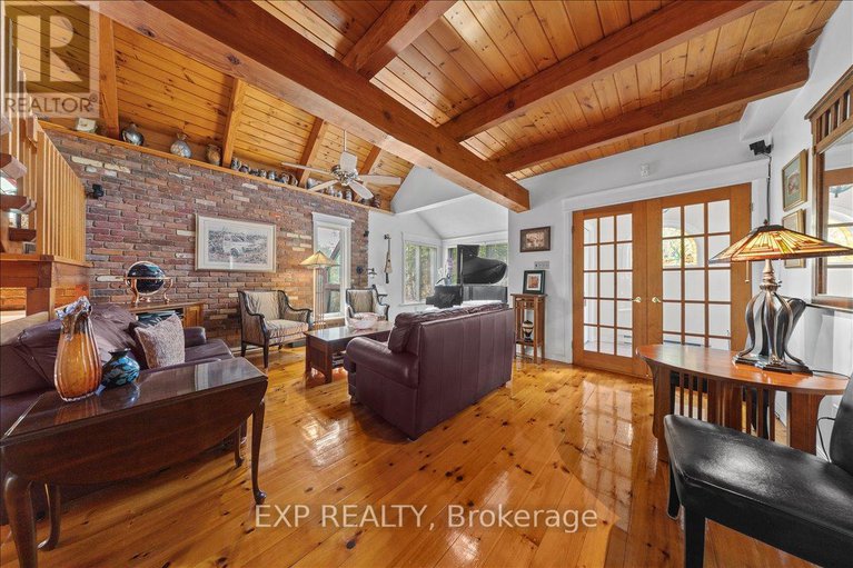 28972716/182-spruce-ridge-road/huntley-ward-south-west/ottawa/ontario/K0A1L0_3