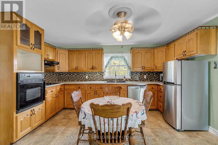 29018476/14276-dafoe-road/south-stormont-osnabruck-twp/south-stormont/ontario/K0C1M0_6