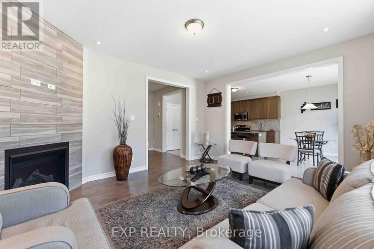 29593962/220-willowdusk-street/emerald-meadowstrailwest/ottawa/ontario/K2M0L3_14