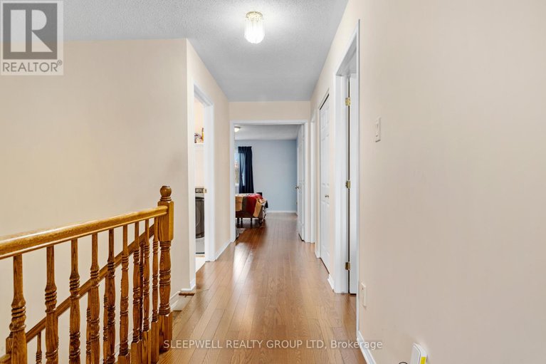 28632044/12-cedar-park-street/central-park/ottawa/ontario/K2C4B3_10