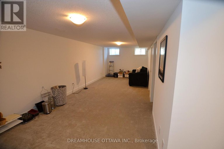 28840774/257-finsbury-avenue/stittsville-south/ottawa/ontario/K2S2Y2_31