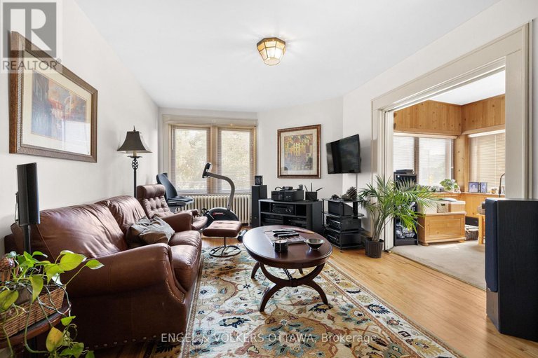 28202262/215-argyle-avenue/ottawa-centre/ottawa/ontario/K2P1B8_22