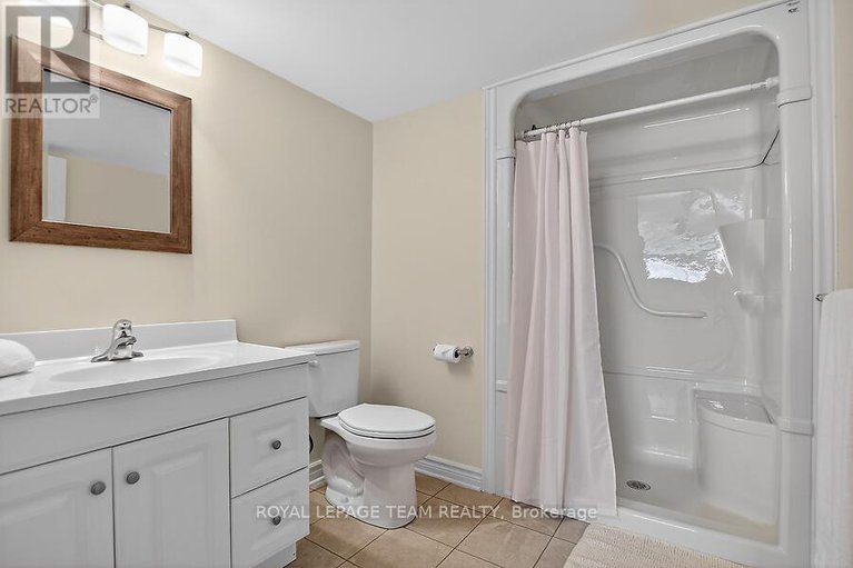 29376462/464-honeyborne-street/almonte/mississippi-mills/ontario/K0A1A0_37