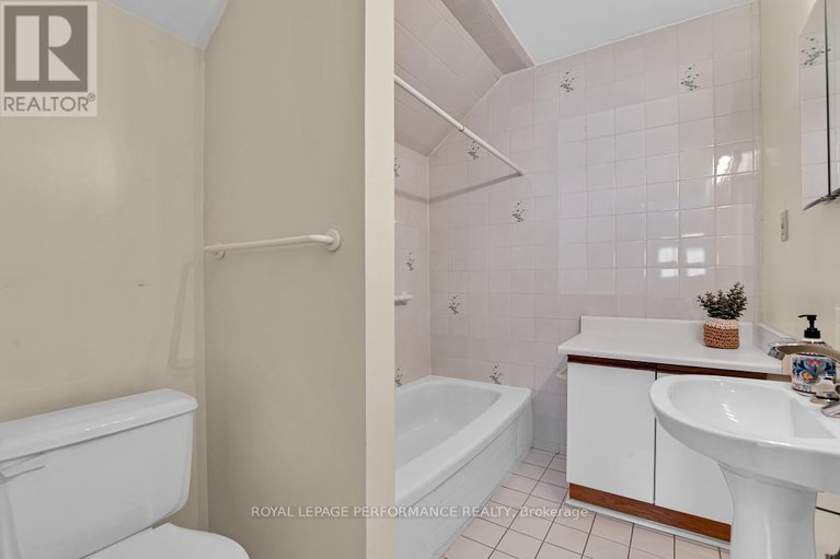 29349963/6-elmdale-avenue/lindenlea/ottawa/ontario/K1M1A4_28