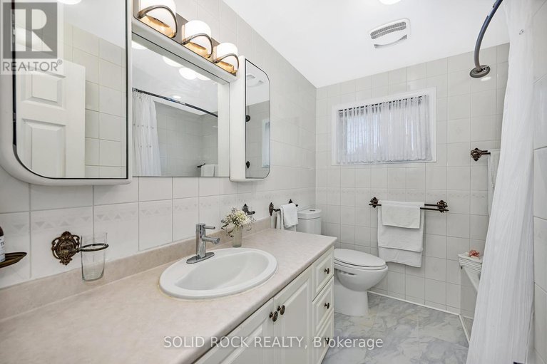 28964085/471-tillbury-avenue/laurentianview/ottawa/ontario/K2A0Y6_19