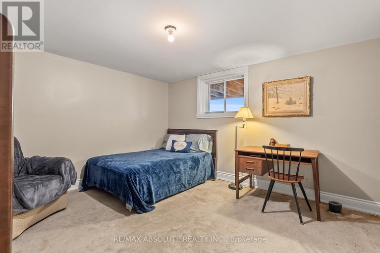 29201354/20306-lochiel-street-w/alexandria/north-glengarry/ontario/K0C1A0_33