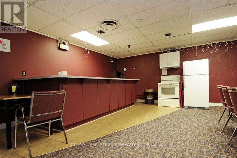 29078374/913-555-brittany-drive/viscount-alexander-park/ottawa/ontario/K1K4C5_25