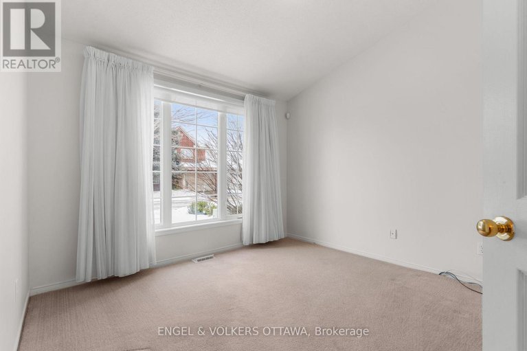 29256000/28-camberley-street/barrhaven-east/ottawa/ontario/K2G6W2_5