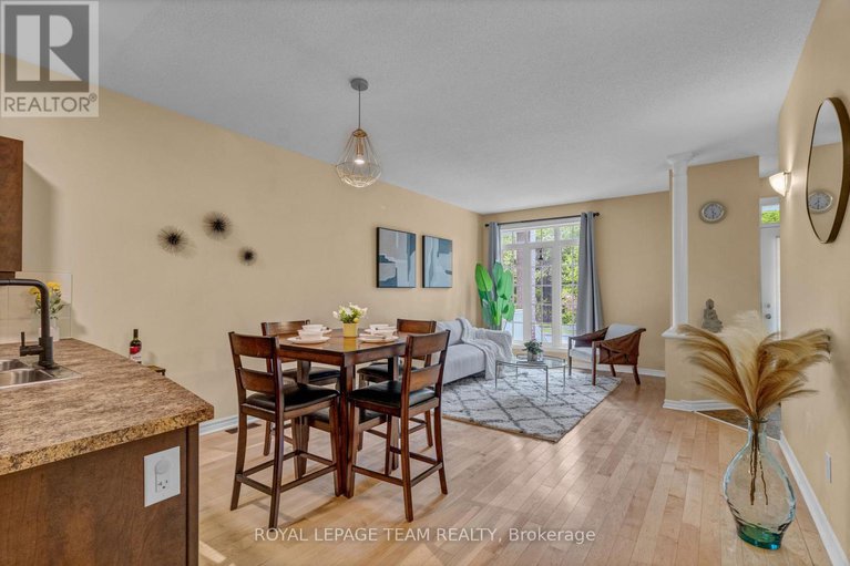 28548411/b-96-stonehaven-drive/bridlewood/ottawa/ontario/K2M0C4_7