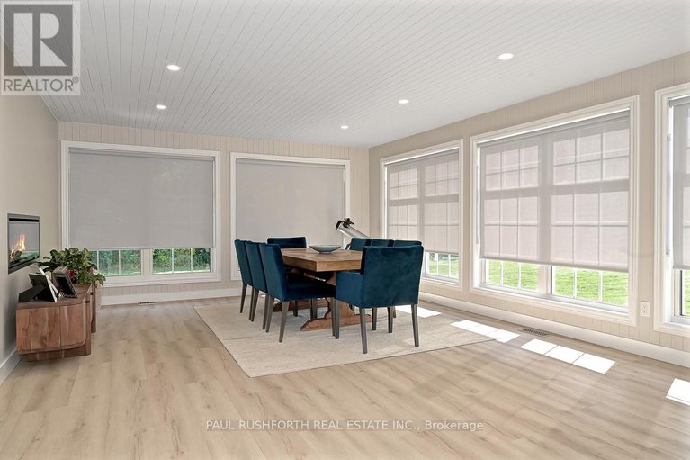 28933934/15-richland-drive/goulbourn-twp-from-franktown-rdsouth-to-rideau/ottawa/ontario/K0A2Z0_15