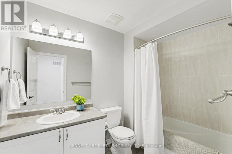 29403613/159-conifer-creek-circle/emerald-meadowstrailwest/ottawa/ontario/K2M0M2_15