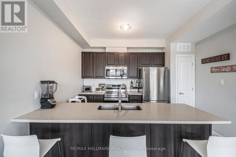 28781772/328-shepperton-street/avalon-east/ottawa/ontario/K4A5K9_11