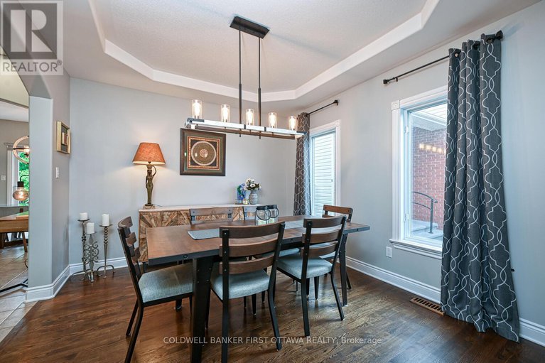 28556106/105-sirocco-crescent/stittsville-north/ottawa/ontario/K2S2C9_8