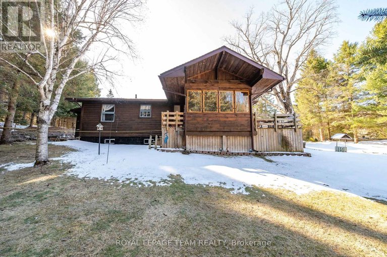 29606230/5202-mcdonlads-corners-road/lanark-highlands-dalhousie-twp/lanark-highlands/ontario/K0G1M0_3